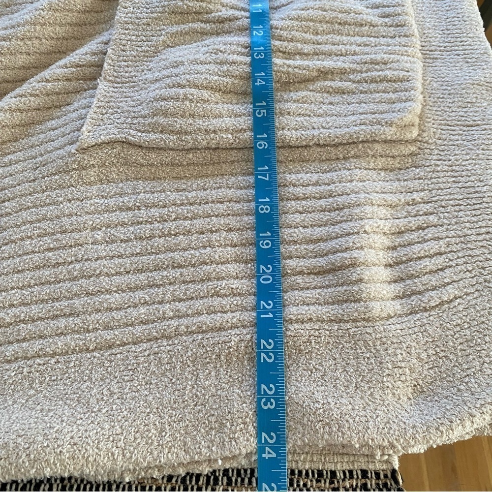 Barefoot Dreams Beige CozyChic Lite Weekend Sweater Wrap - Picture 12 of 12
